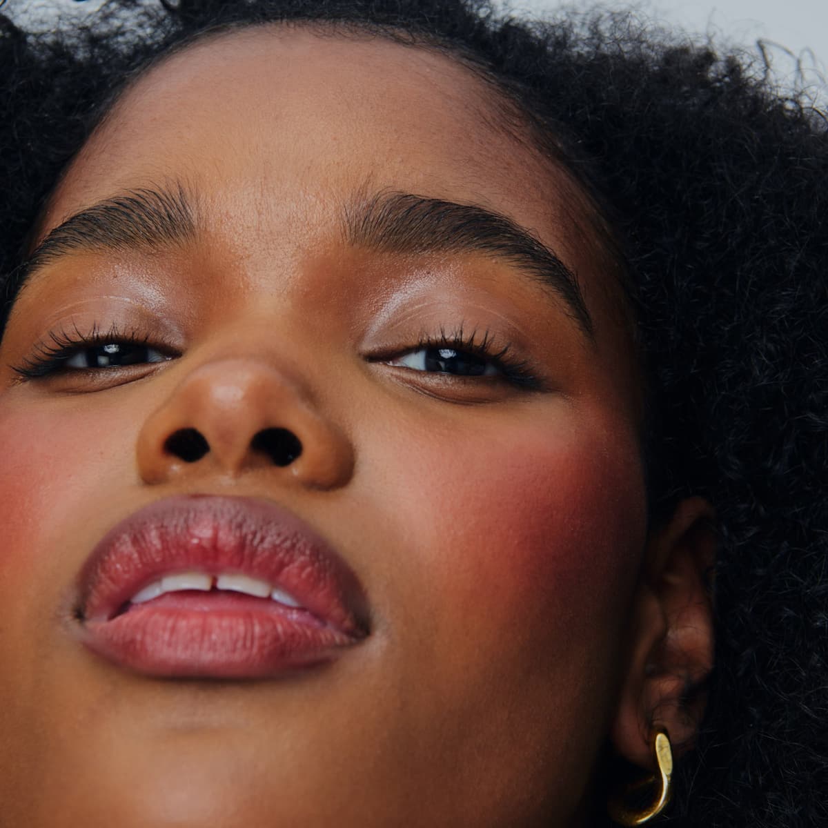 model wears pocket blush toasted teddy
