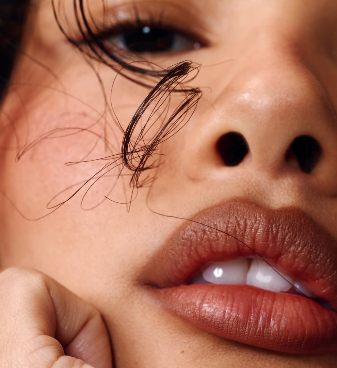 thalita with peptide lip shape