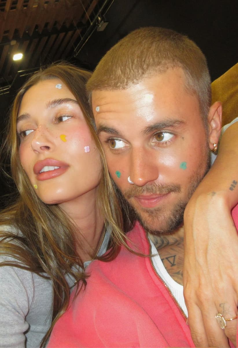 hailey and justin in spotwear